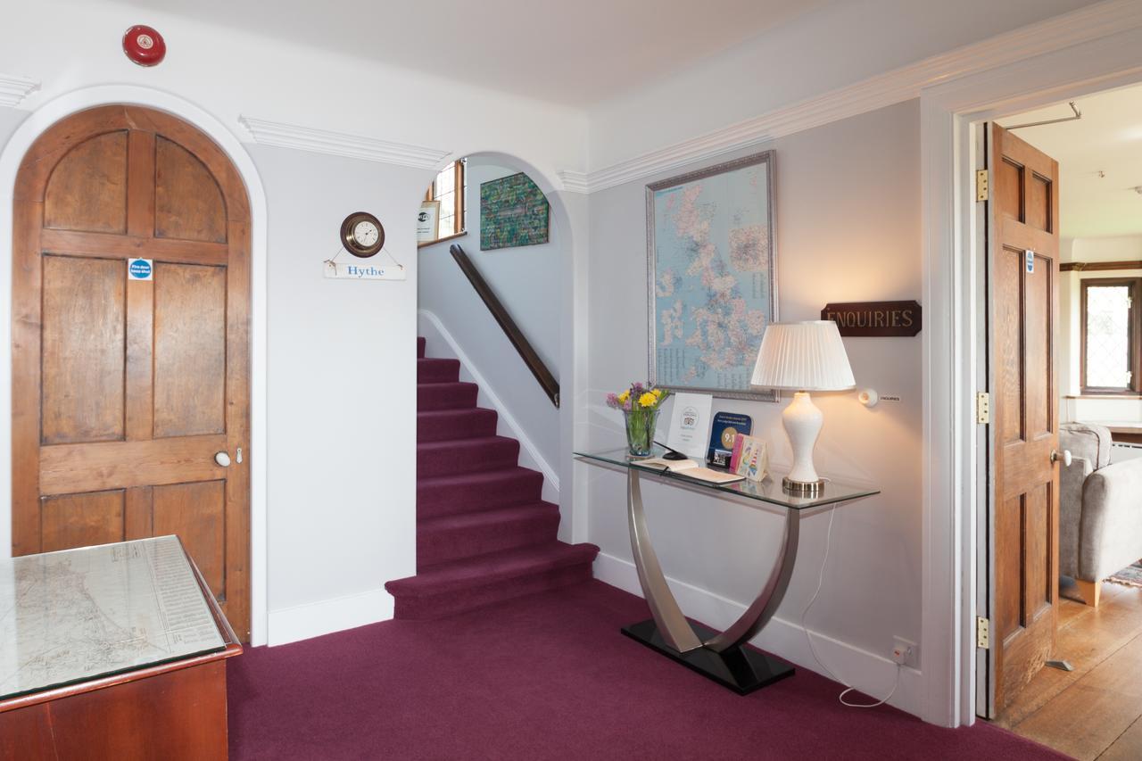 Fern Lodge Guesthouse Hythe  Extérieur photo