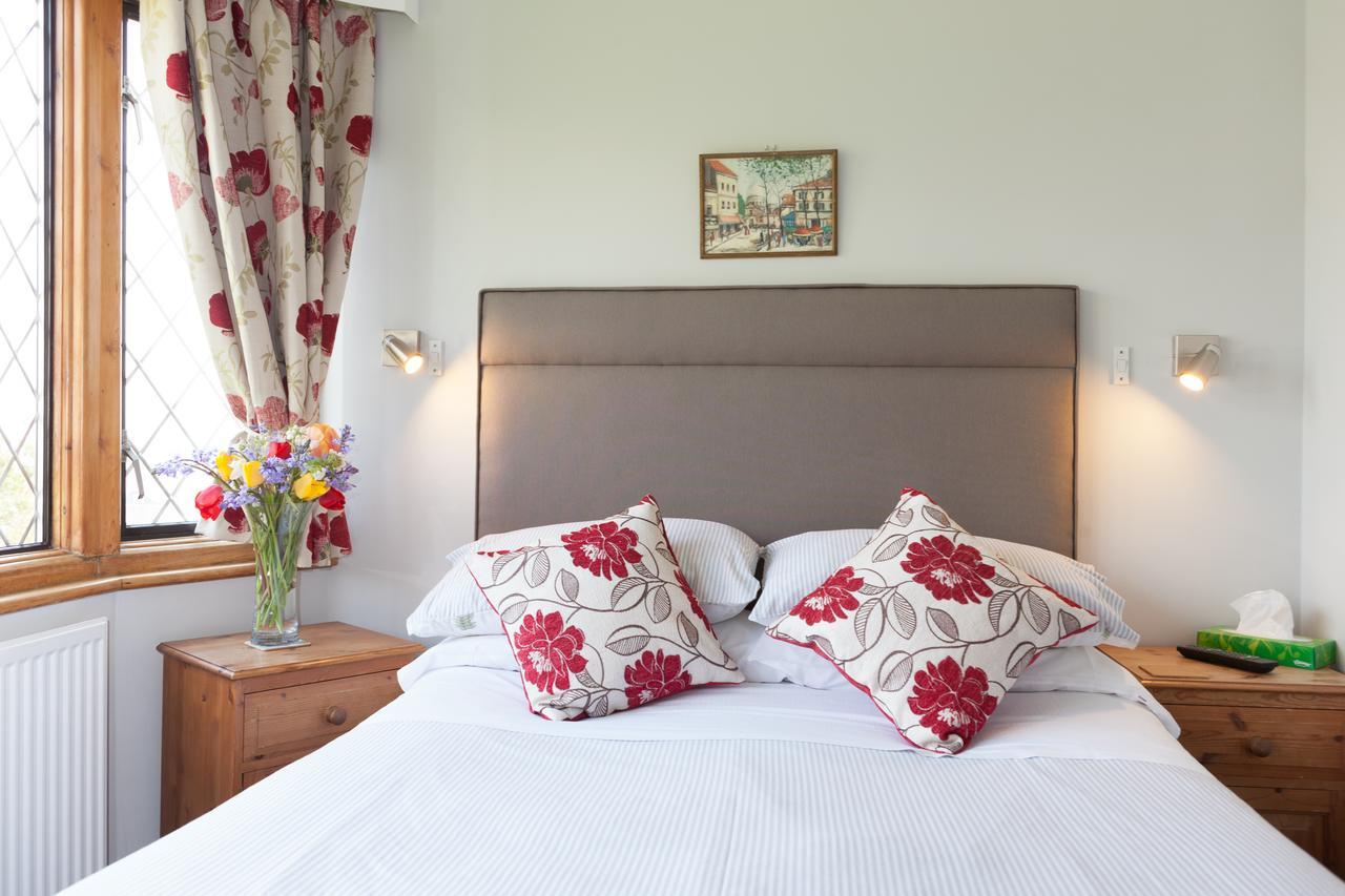 Fern Lodge Guesthouse Hythe  Extérieur photo