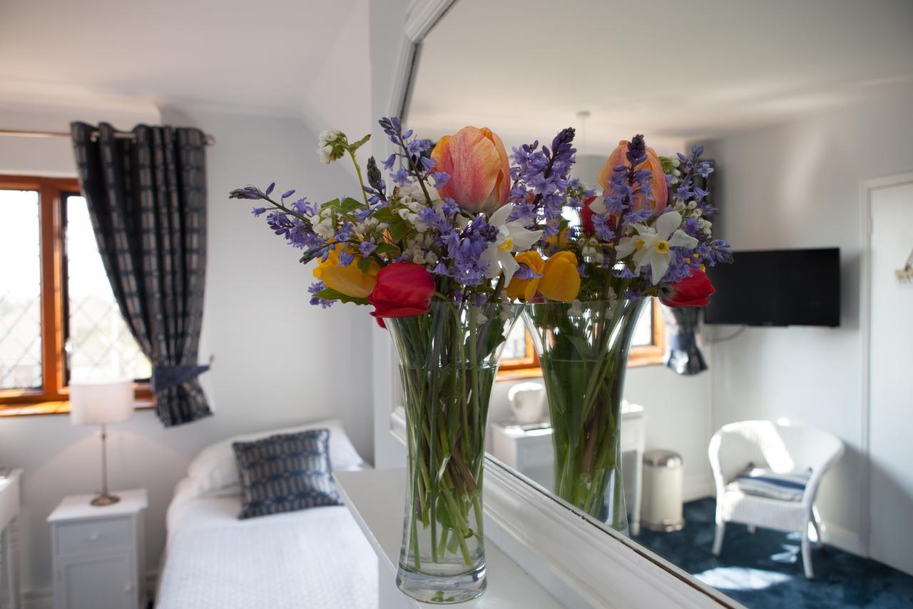 Fern Lodge Guesthouse Hythe  Extérieur photo